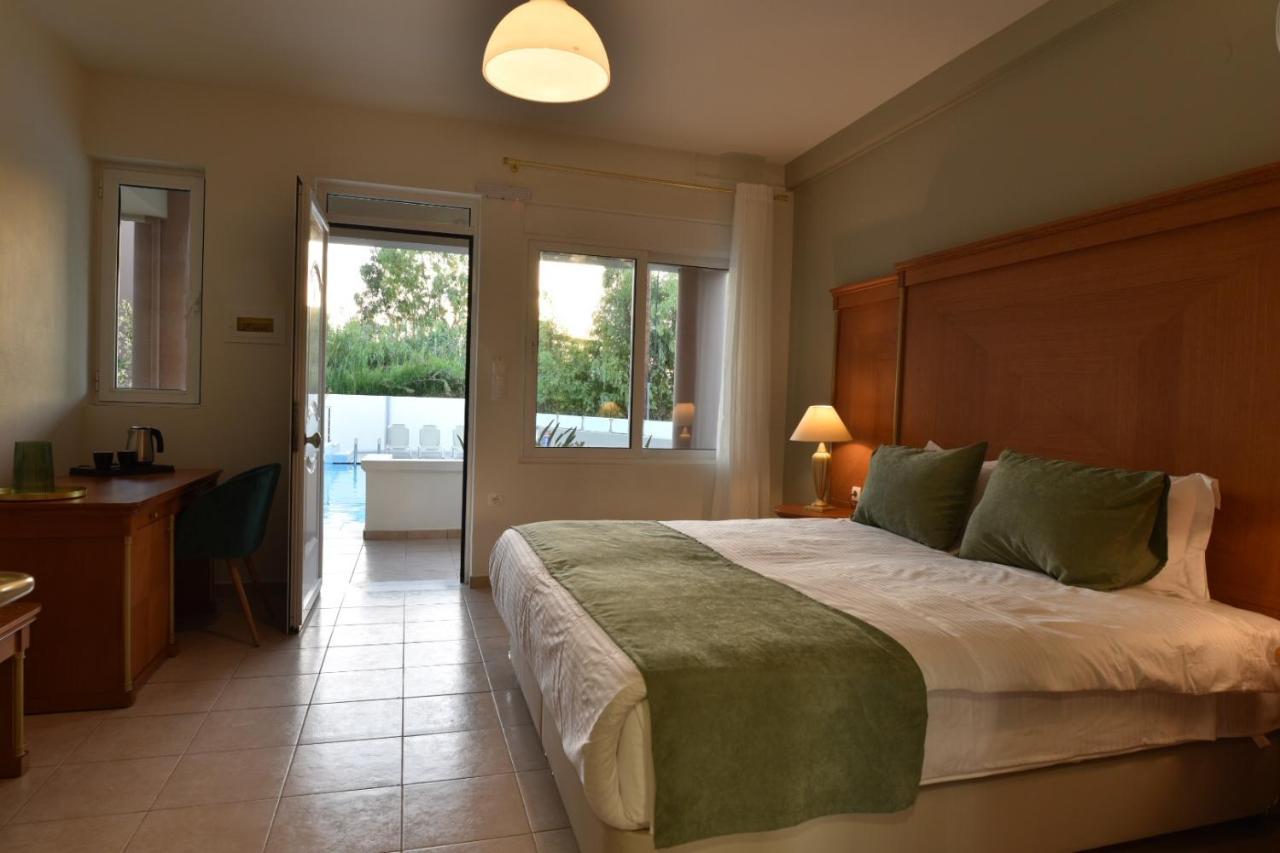 Aparthotel Okeanis II Kato Daratso Esterno foto