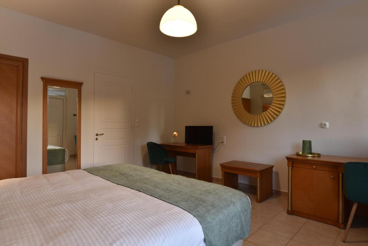 Aparthotel Okeanis II Kato Daratso Esterno foto