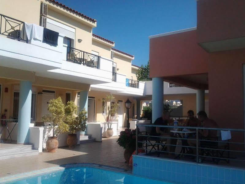 Aparthotel Okeanis II Kato Daratso Esterno foto